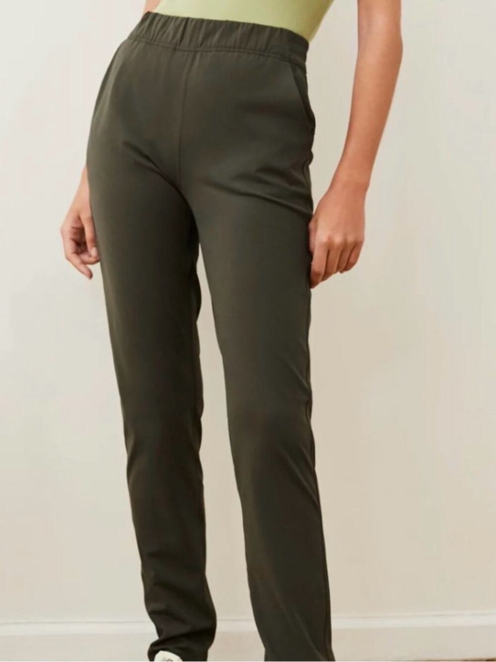 Aritzia | The Group by Babaton Weekender Pant High-waisted pull-on pants